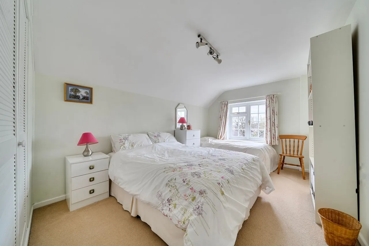 Sway, Lymington, SO41, photo 14