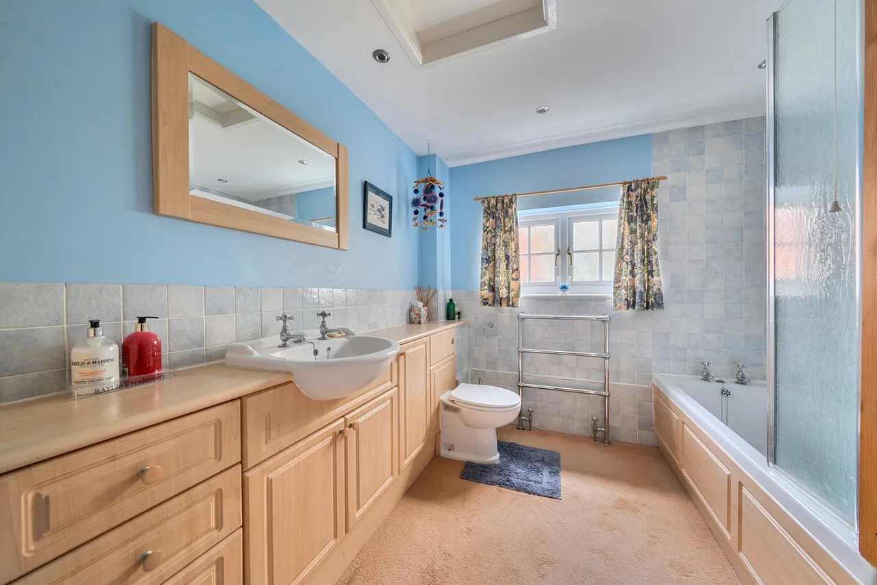 Sway, Lymington, SO41, photo 18