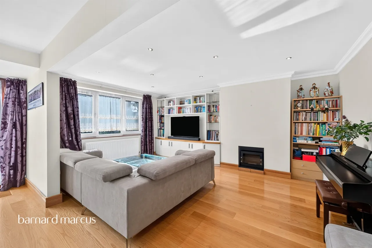 Horndean Close, London, SW15, photo 3