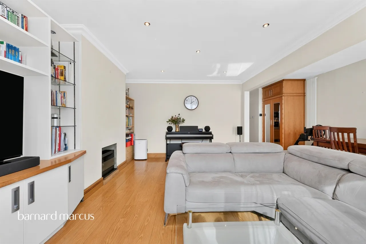 Horndean Close, London, SW15, photo 4