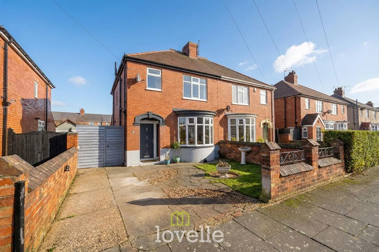 3 bed house for sale, Shaftesbury Avenue, Grimsby, DN34