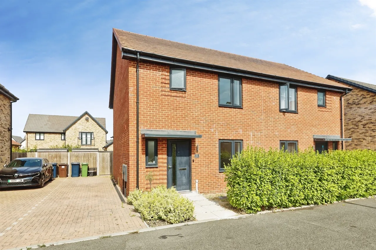 3 bed house for sale — Tonite Lane, Faversham