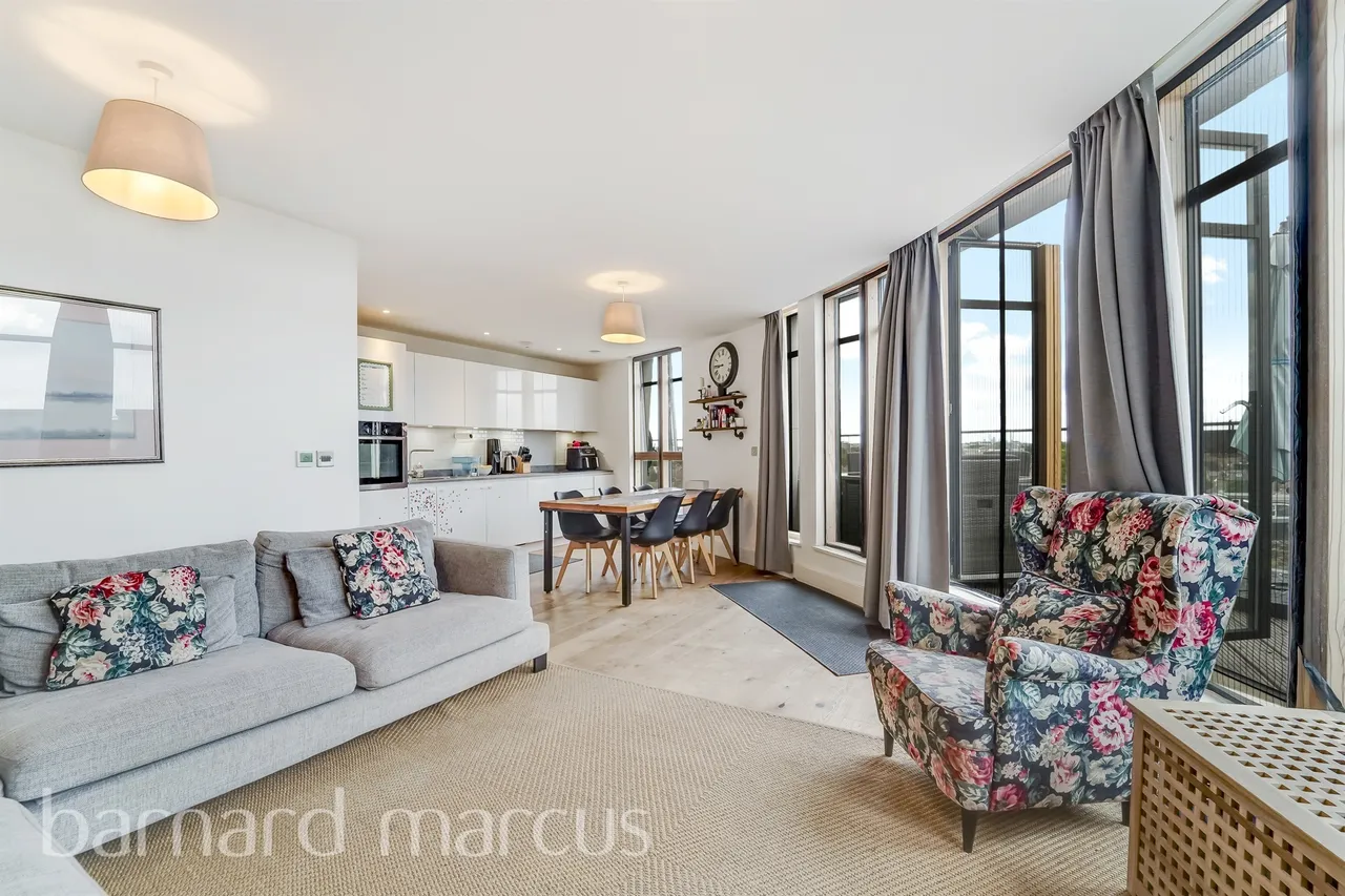Cavendish Road, London, SW19, photo 9