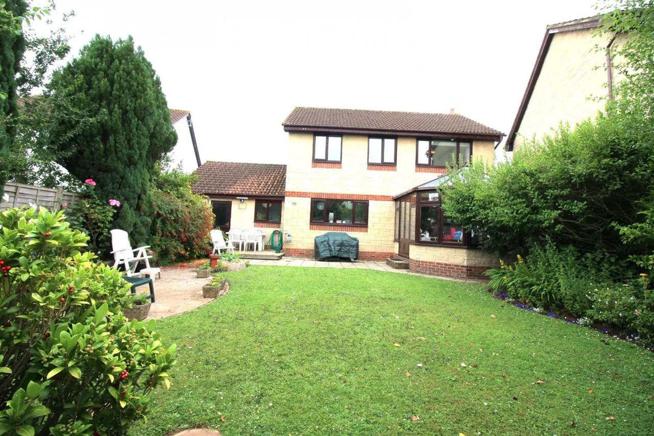 Lavender Close, Thornbury, BS35, photo 29