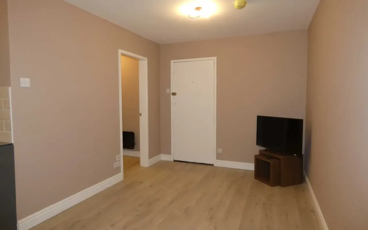 Lydstep Court, Warrington, photo 4