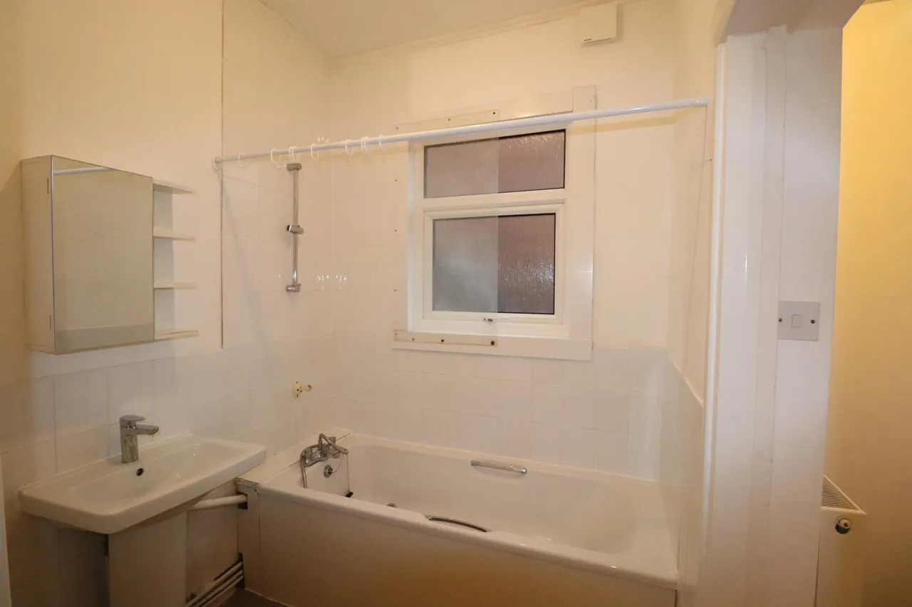 Albany Road, Abington, NN1, photo 5