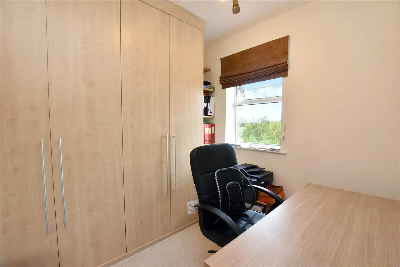 High Royds Drive, Menston, LS29, photo 12