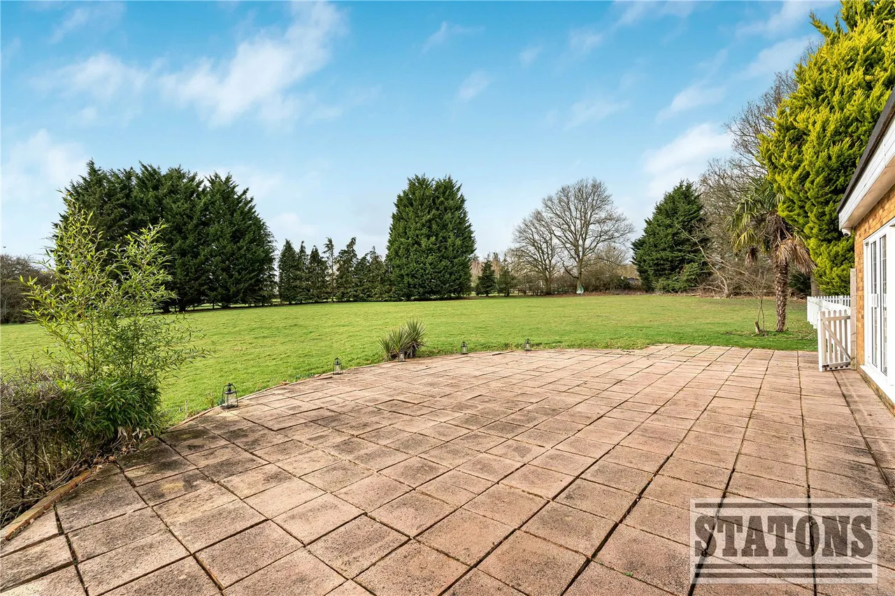 Foxes Lane, Welham Green, North Mymms, Hatfield, AL9 7BA, photo 34