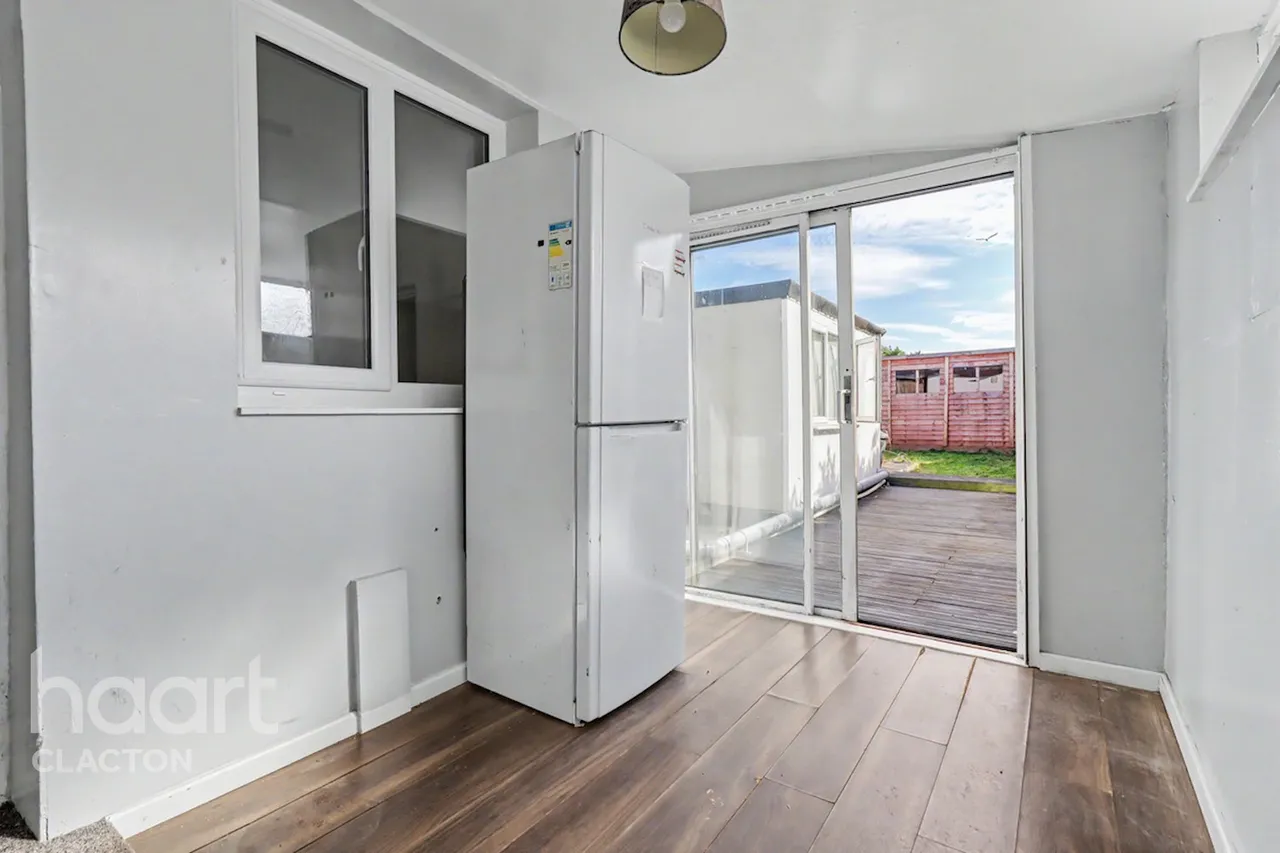 Agincourt Road, Clacton-On-Sea, CO15, photo 5