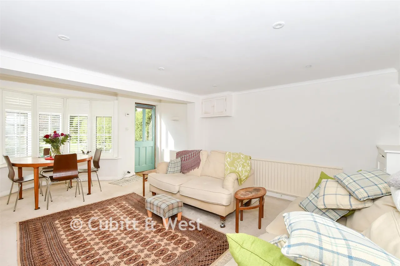 Haywards Heath Road, Balcombe, RH17, photo 4
