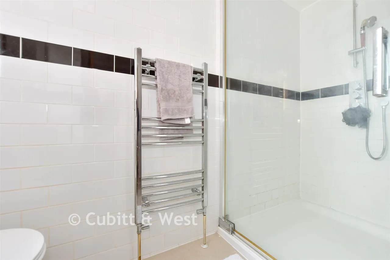 Haywards Heath Road, Balcombe, RH17, photo 9