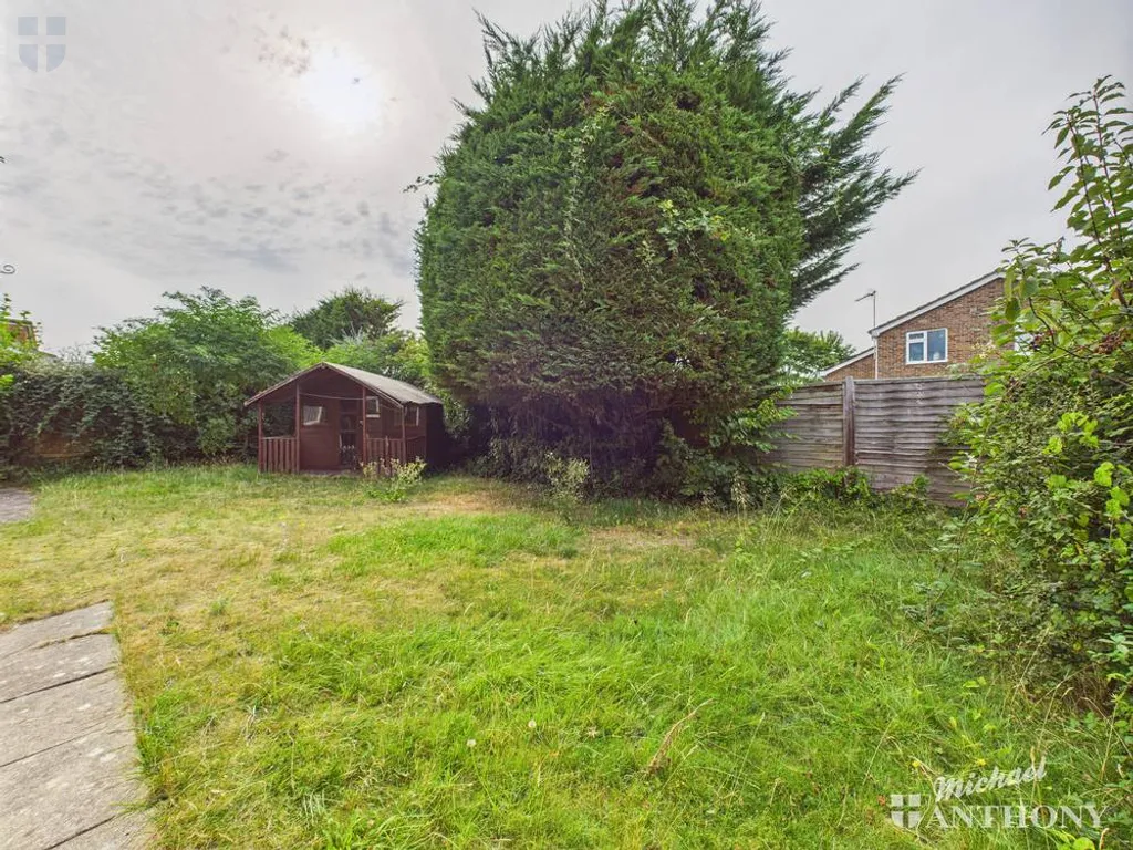 Langdon Avenue, Aylesbury, HP21 9UW, photo 4
