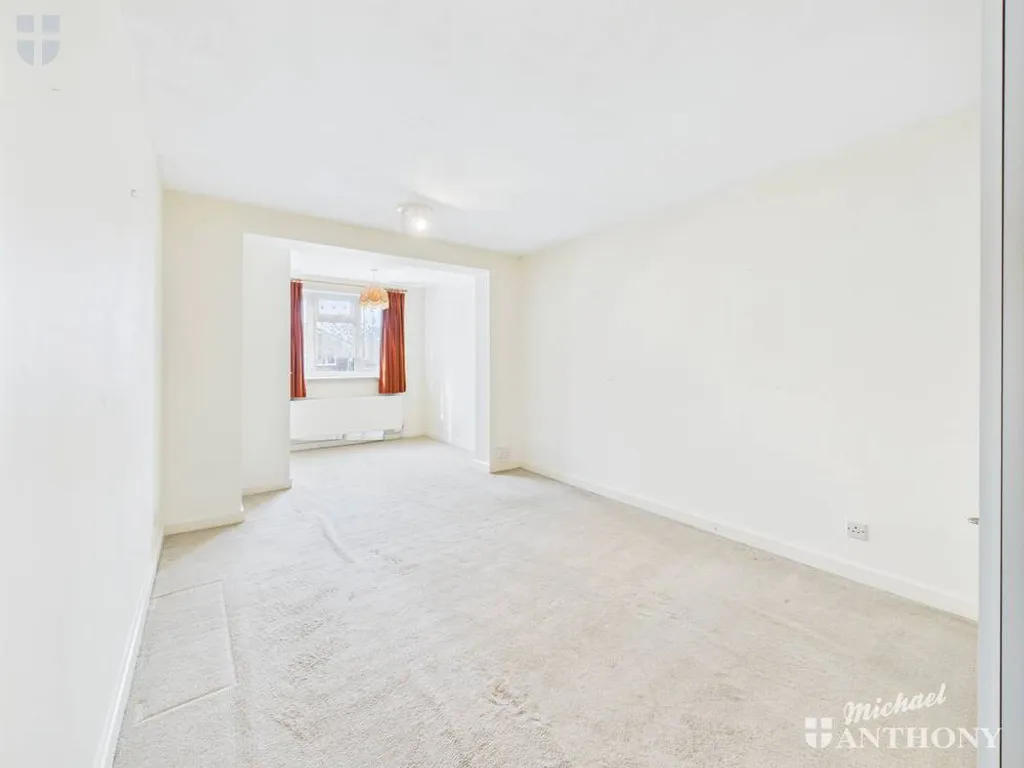 Langdon Avenue, Aylesbury, HP21 9UW, photo 16