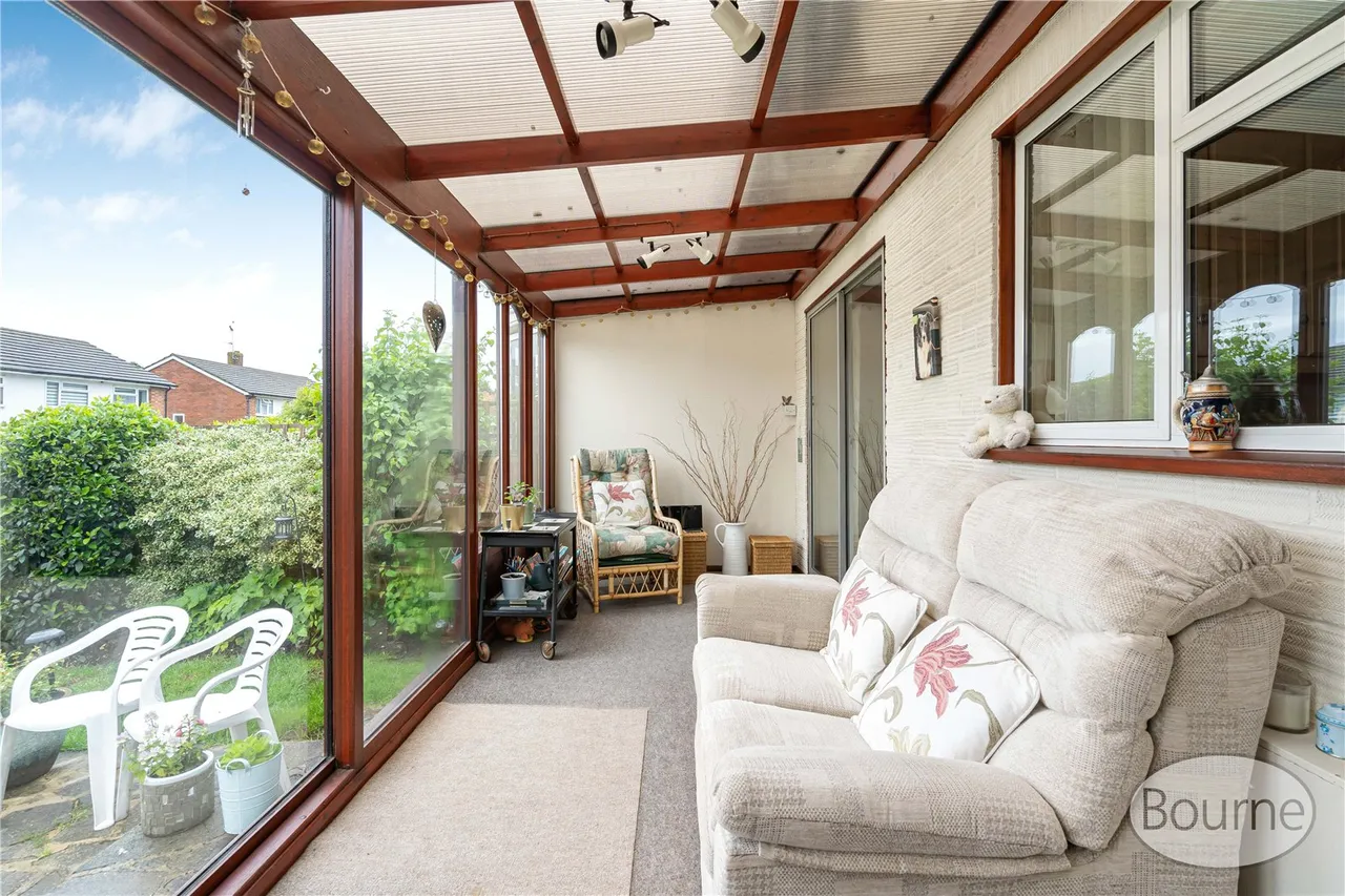 York Road, Ash, GU12, photo 22