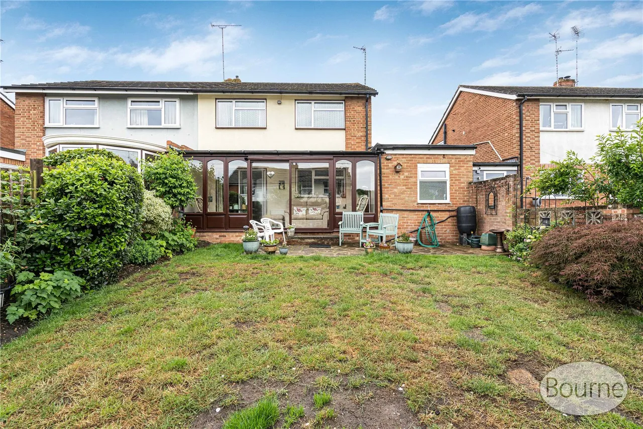 York Road, Ash, GU12, photo 13