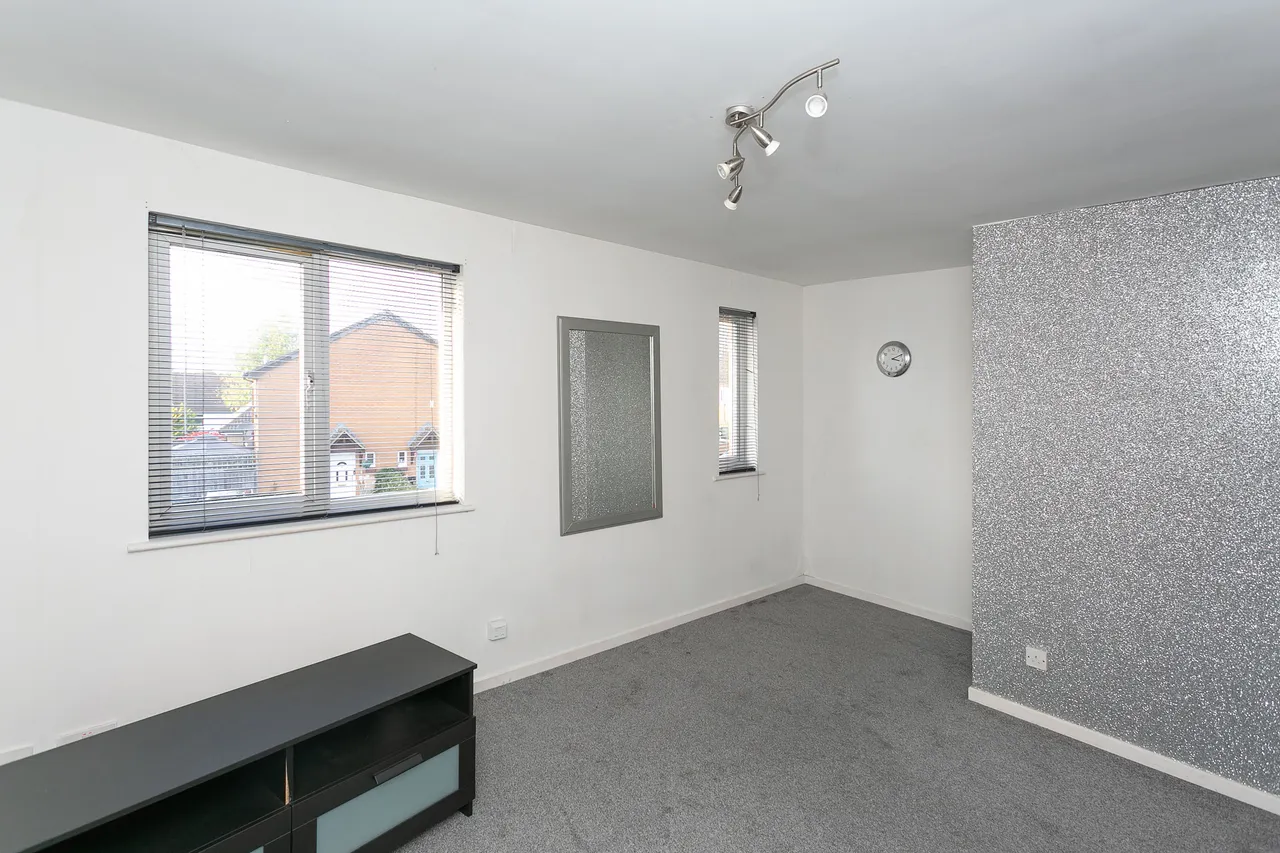 21 Mortimer Close, Bushey, photo 3