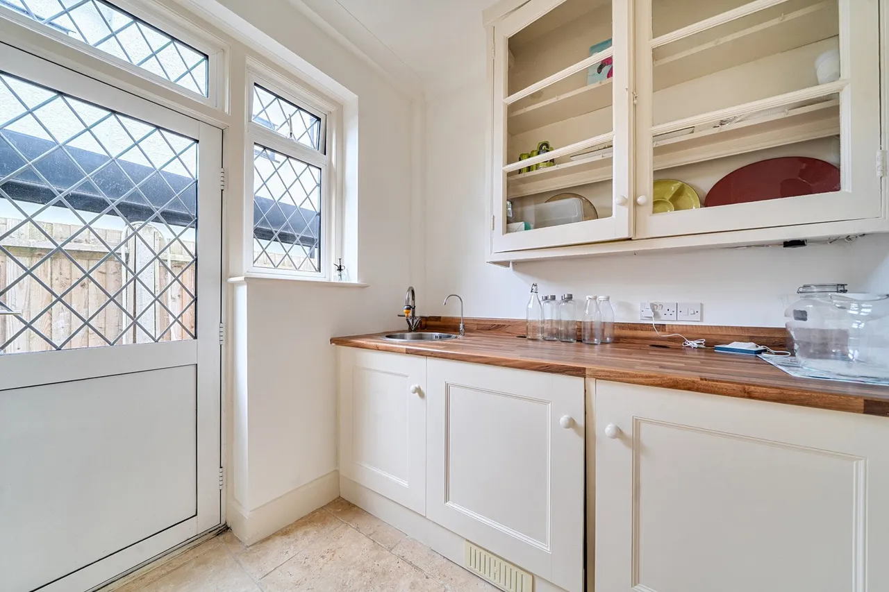 Oakhill Road, BR6, photo 17