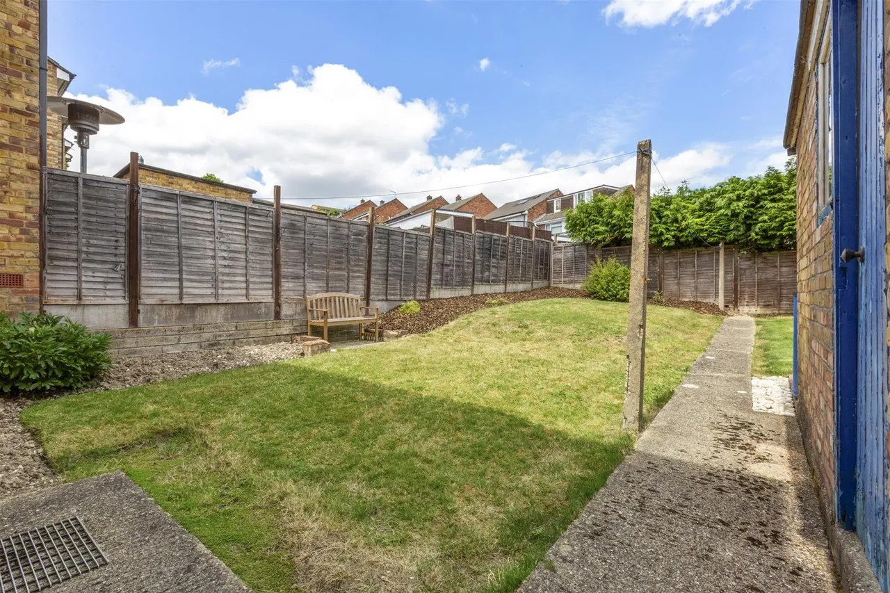 Horsenden Road, High Wycombe, HP13, photo 7