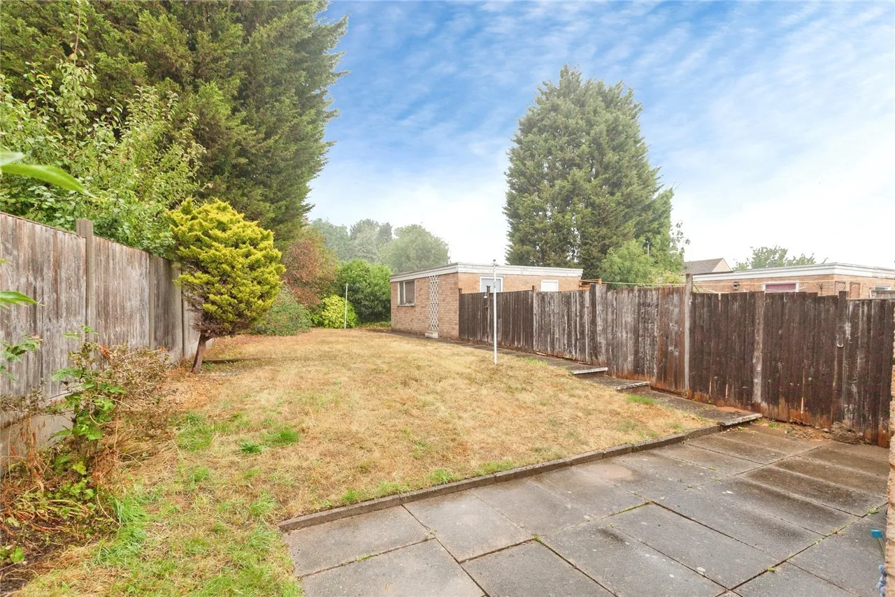 Ogwen Close, Thurnby, LE5, photo 16