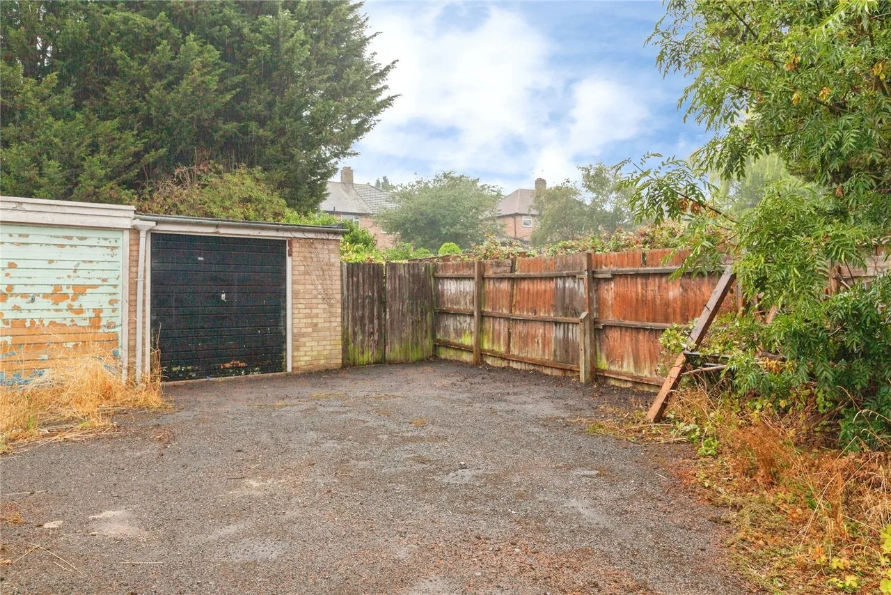 Ogwen Close, Thurnby, LE5, photo 15