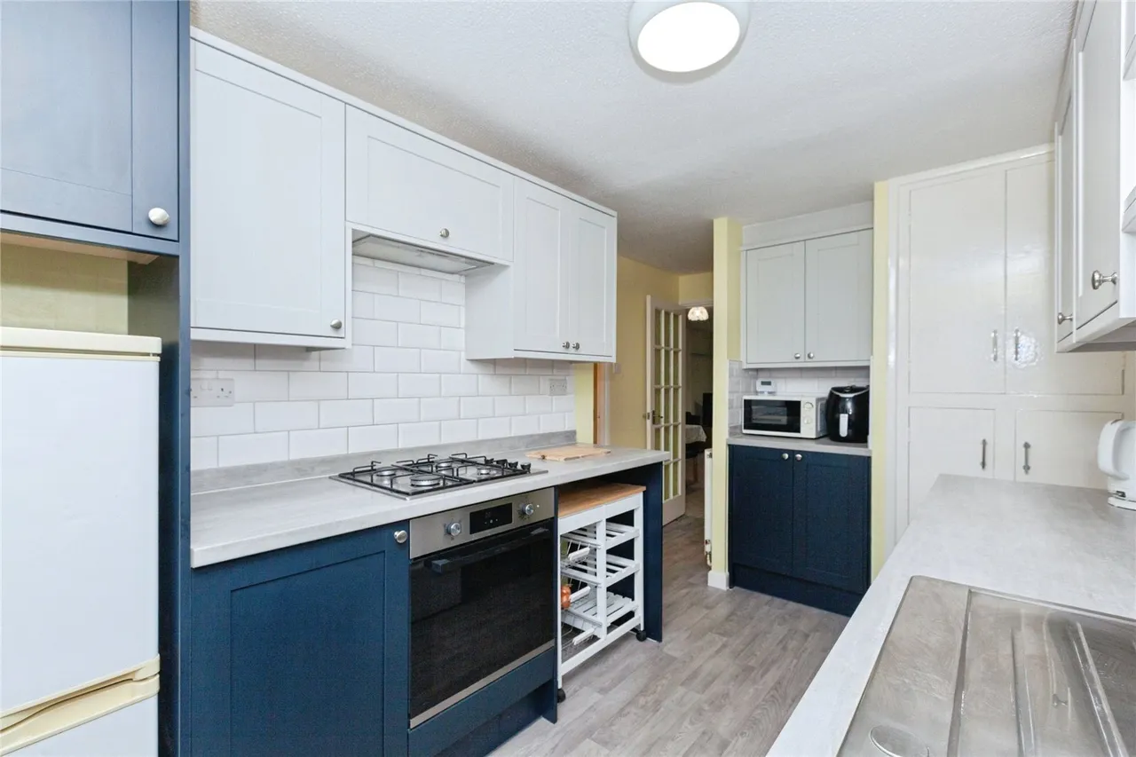 Ogwen Close, Thurnby, LE5, photo 6