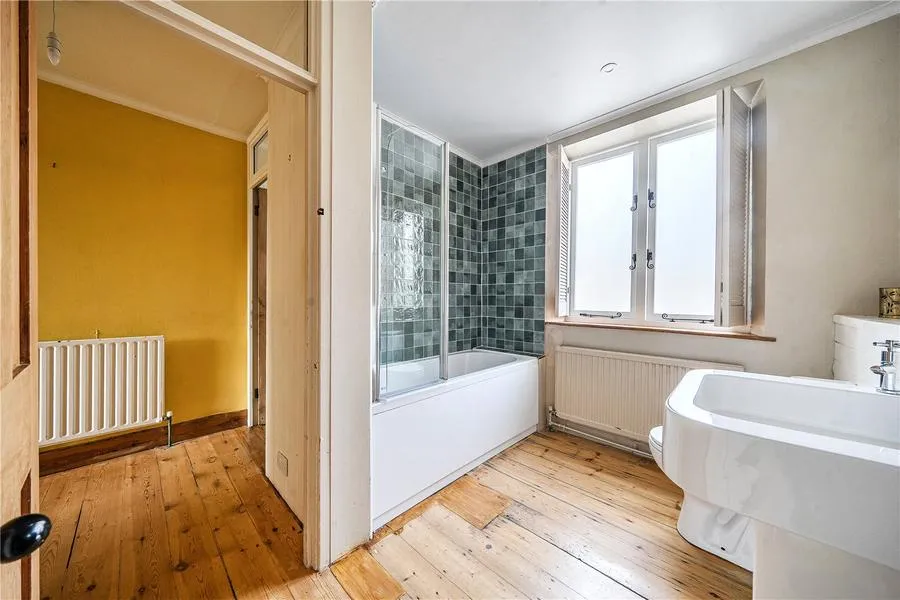 West End, Witney, OX28, photo 18