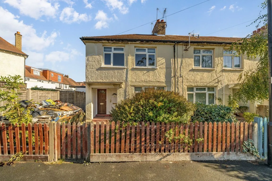 2 bed flat to rent, Cedar Grove, W5