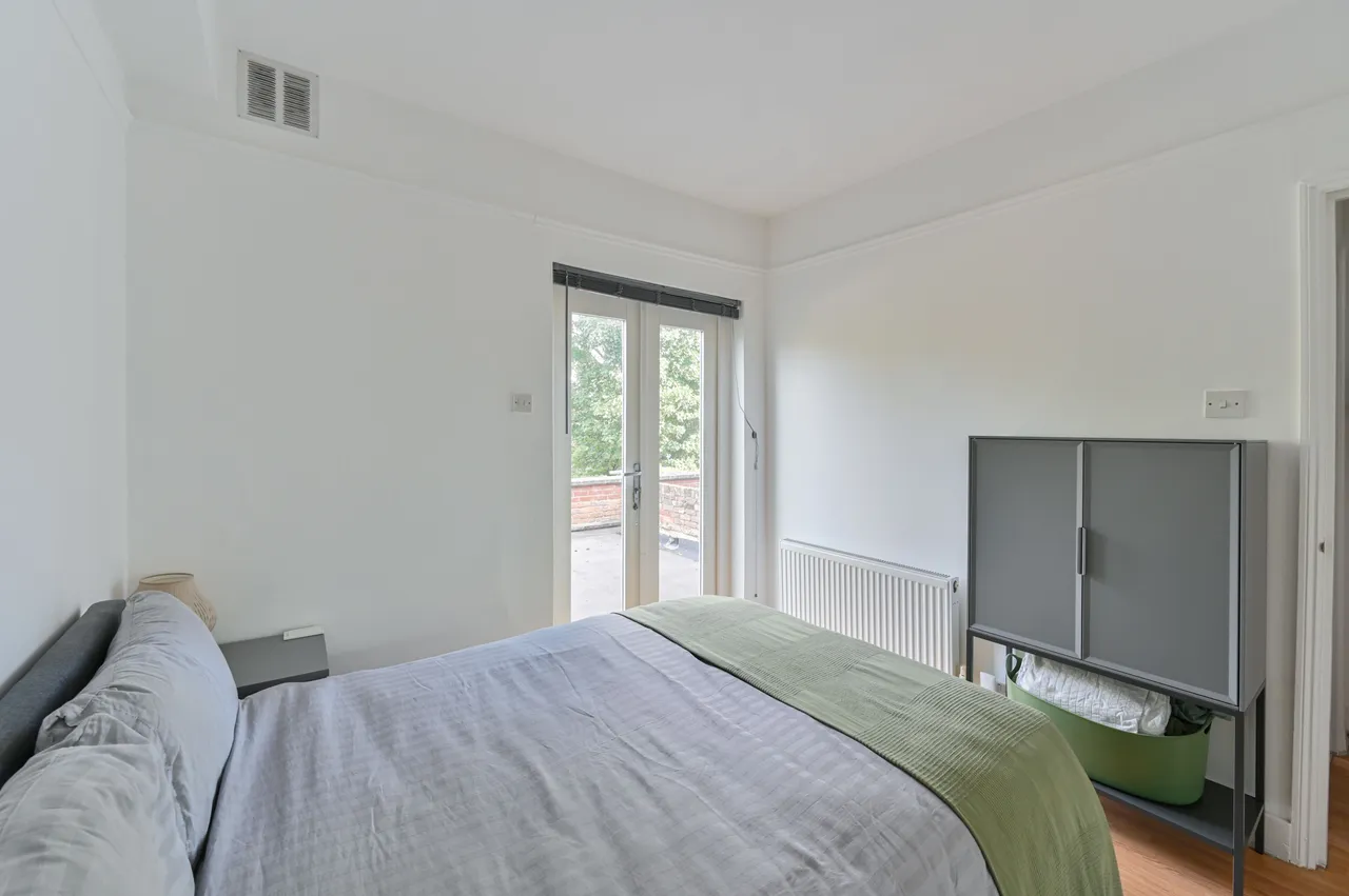 20c Crockerton Road, London, photo 7