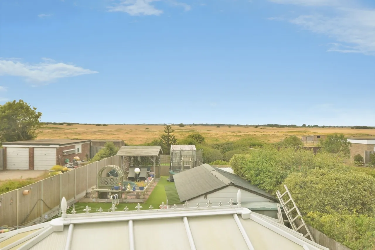 Dunes Road, Greatstone, New Romney, Kent, TN28, photo 13
