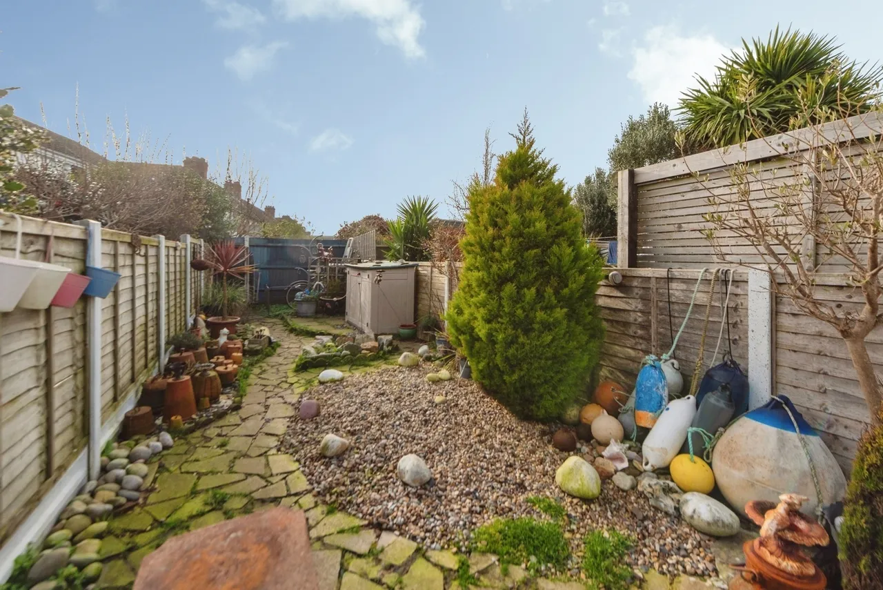 Clayhall Road, Gosport, PO12, photo 4