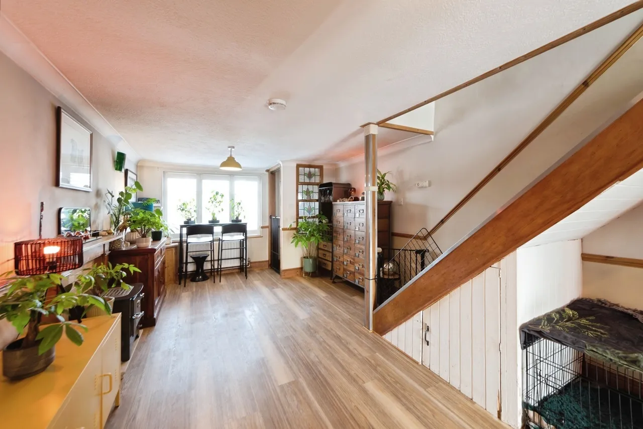 Clayhall Road, Gosport, PO12, photo 6