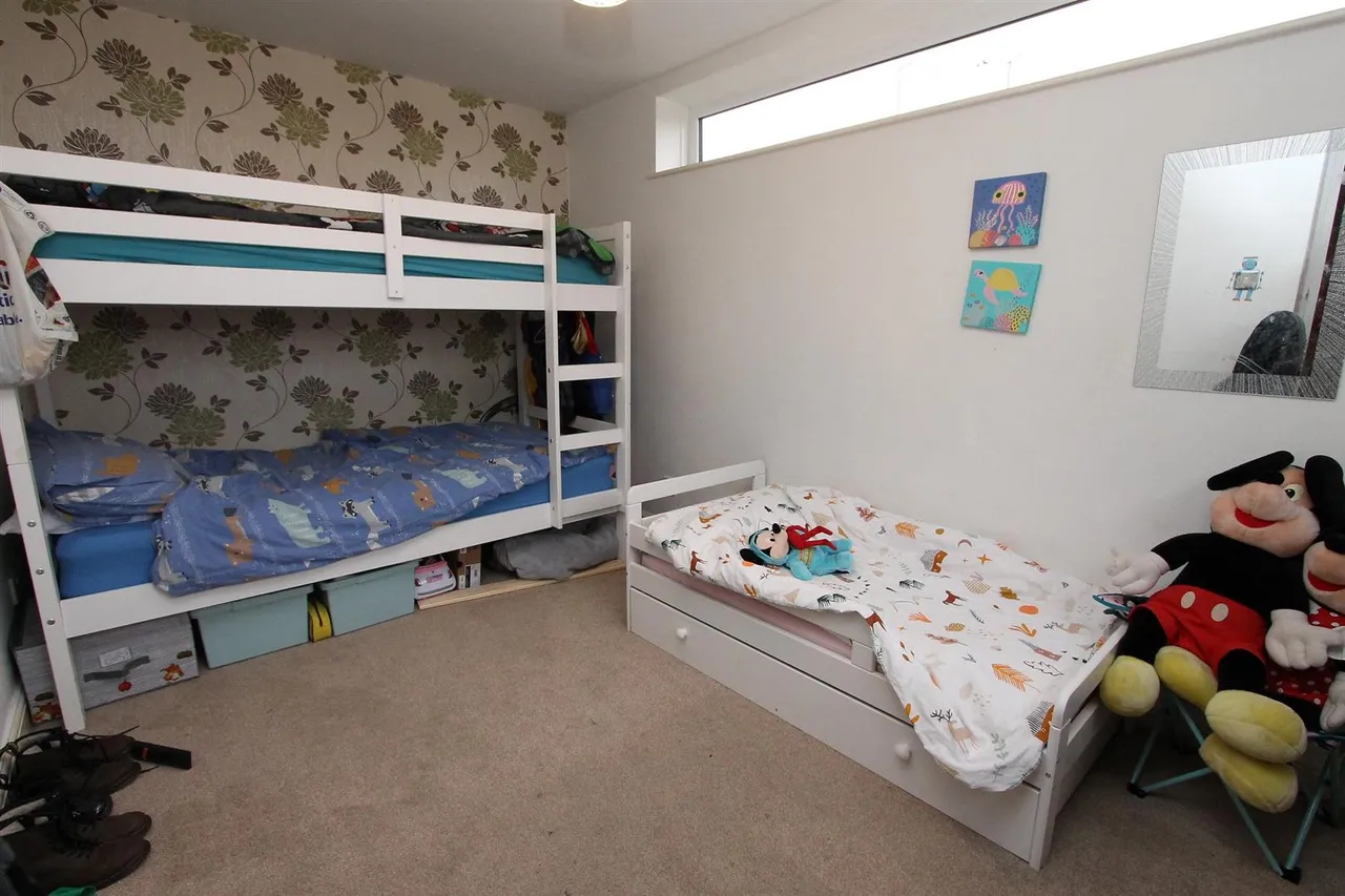 Vicarage Road, Amblecote, Stourbridge, photo 11
