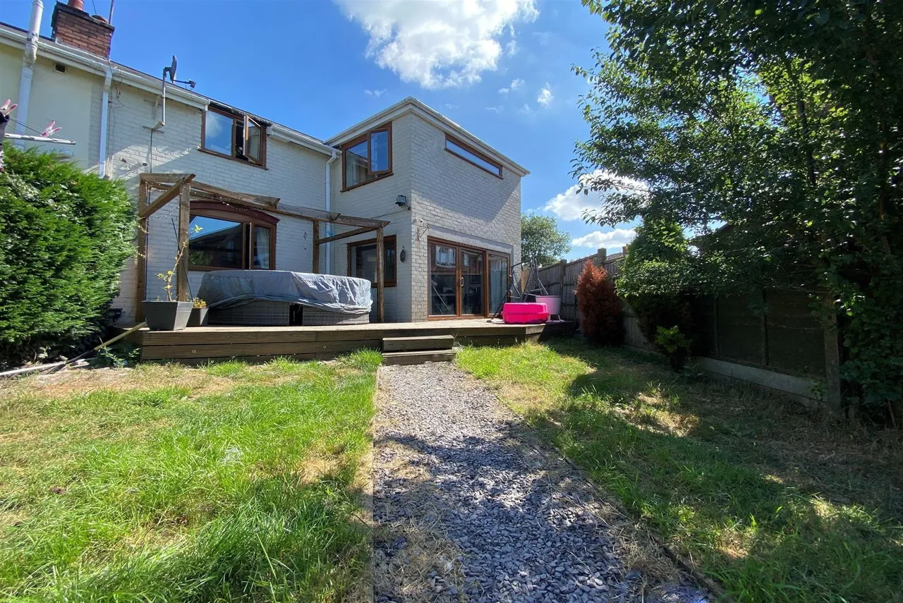 Vicarage Road, Amblecote, Stourbridge, photo 12