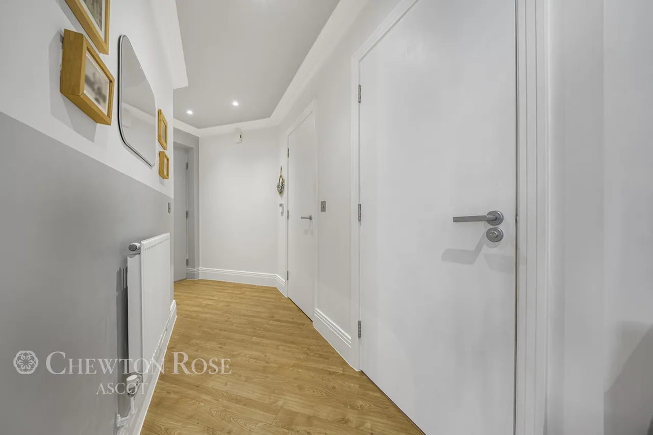 St Georges Lane, Ascot, photo 10