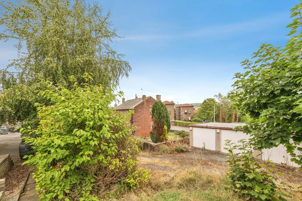 Wesley Street, Cleckheaton, BD19, photo 23
