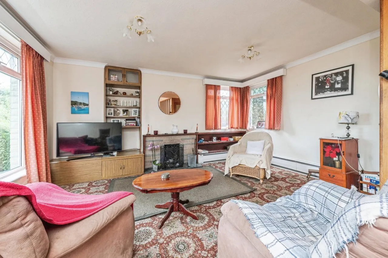 Wesley Street, Cleckheaton, BD19, photo 17