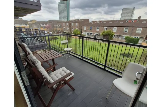 Winchester Square, Surrey Quays, SE8, photo 6