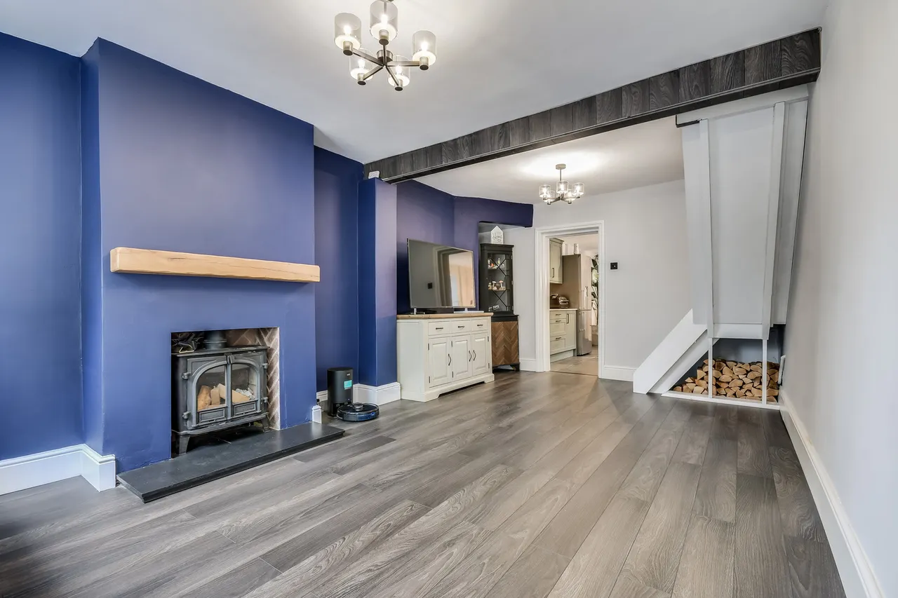 253 Coxtie Green Road, Pilgrims Hatch, Brentwood, Essex, CM14 5RP, photo 3