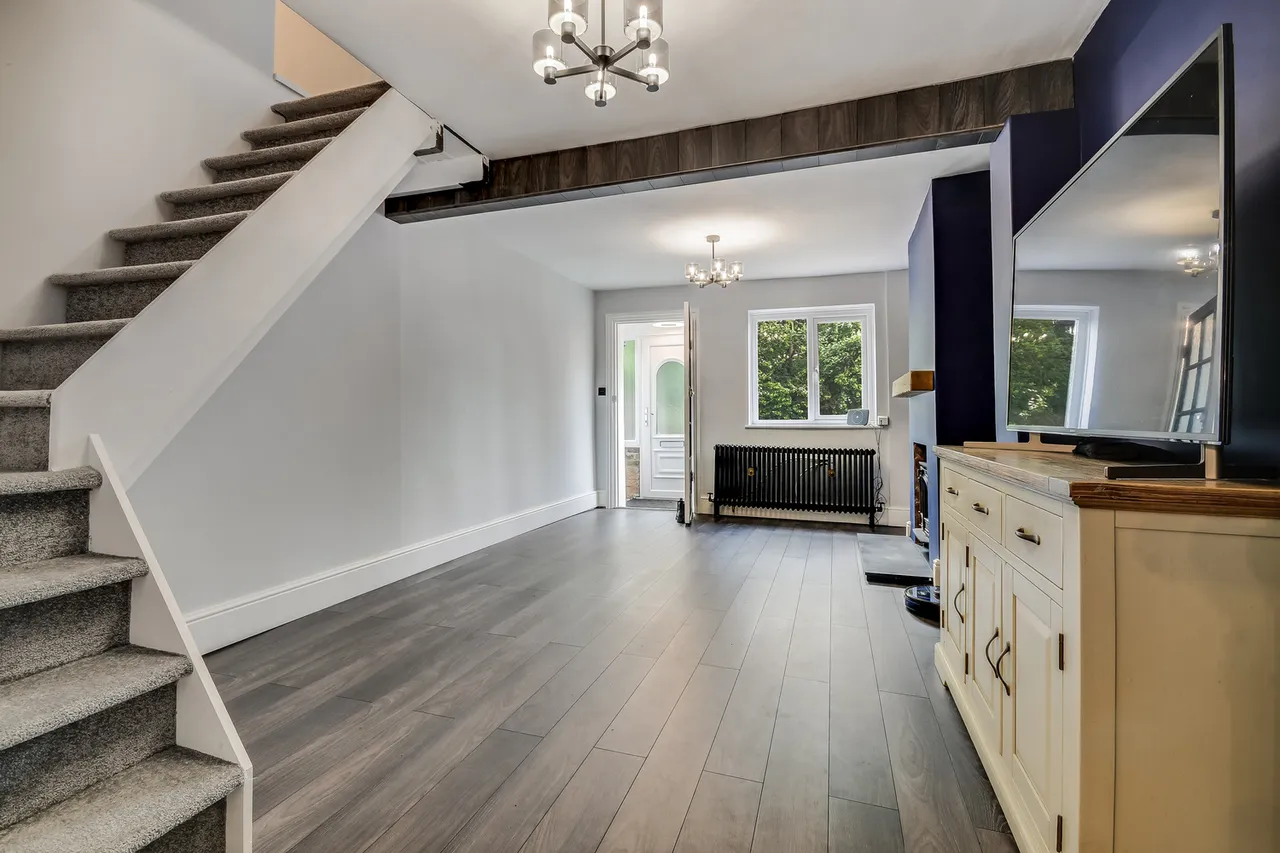 253 Coxtie Green Road, Pilgrims Hatch, Brentwood, Essex, CM14 5RP, photo 6