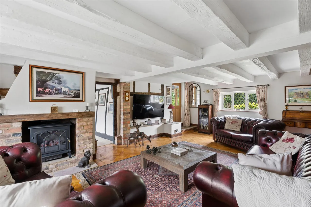Drayton Road, Newton Longville, photo 8