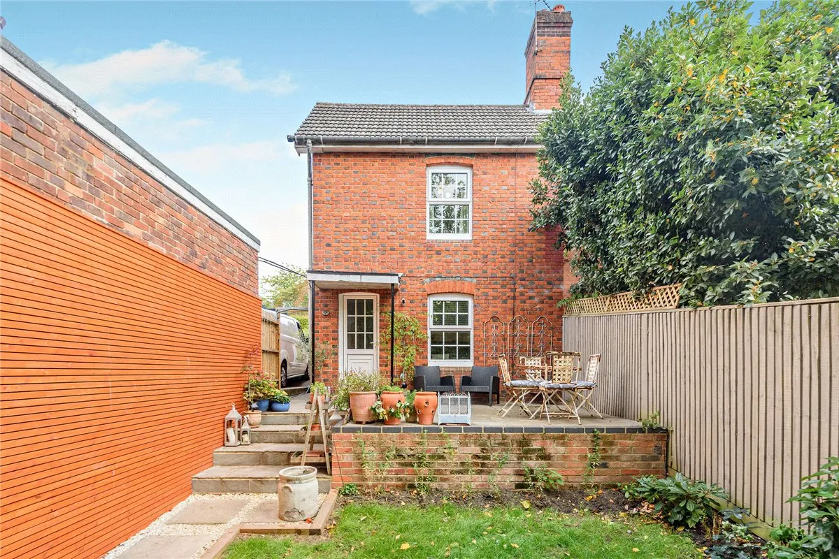 Pear Tree Lane, Newbury, RG14, photo 7