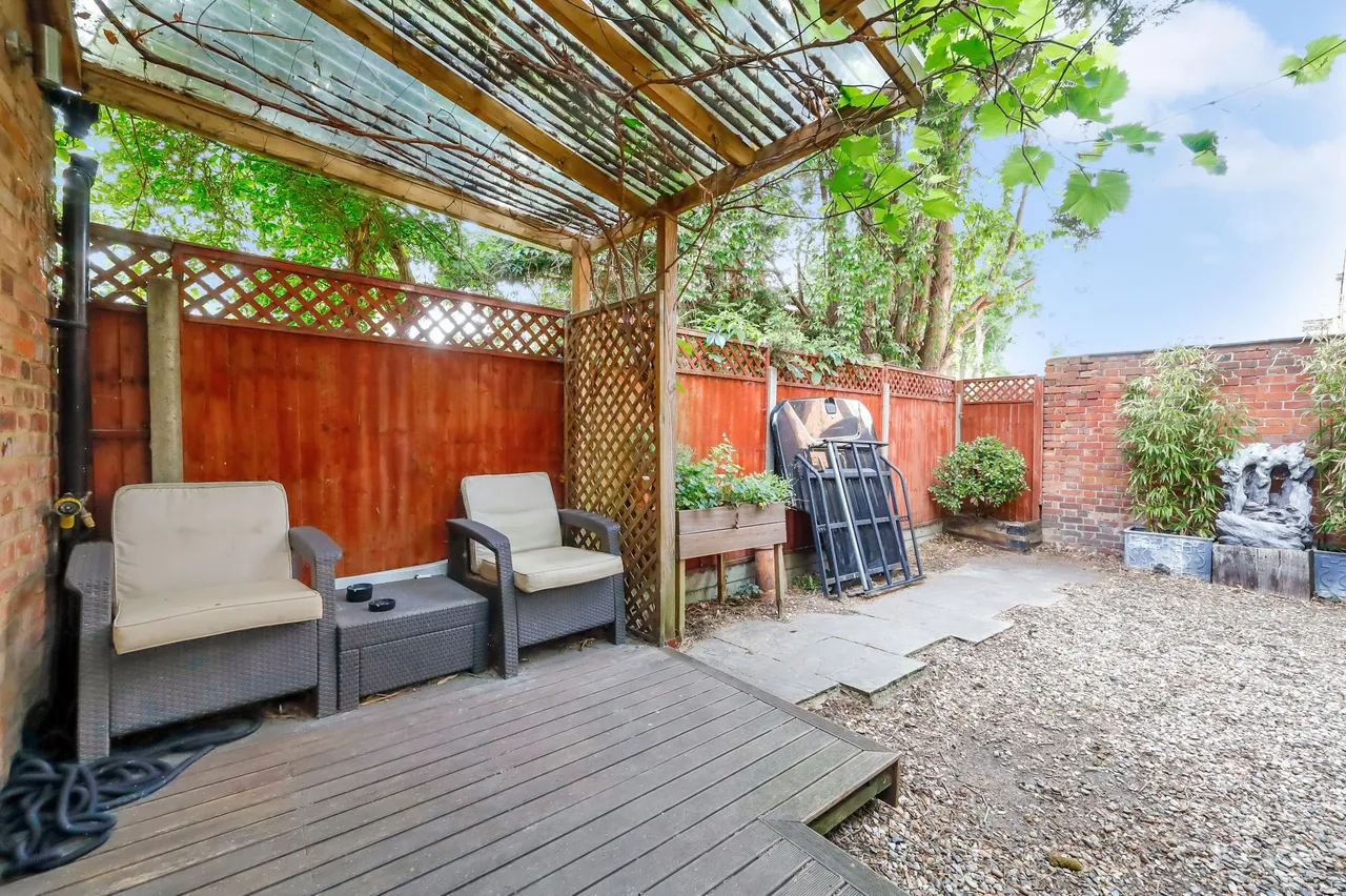 West Ella Road, London, NW10, photo 28