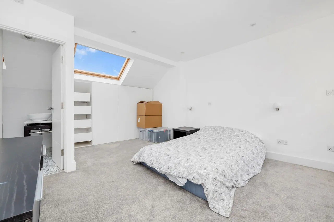 West Ella Road, London, NW10, photo 23