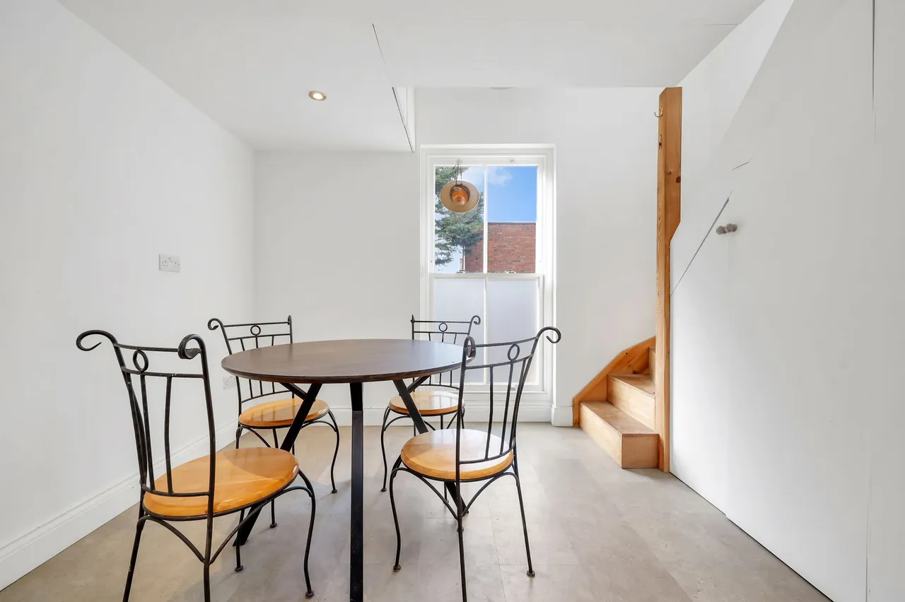 West Ella Road, London, NW10, photo 17