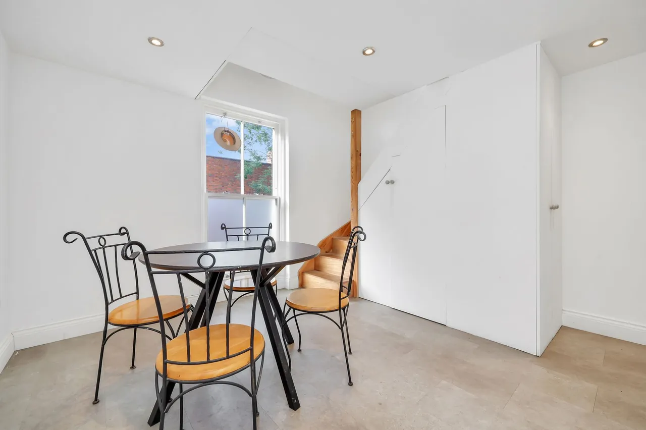 West Ella Road, London, NW10, photo 14