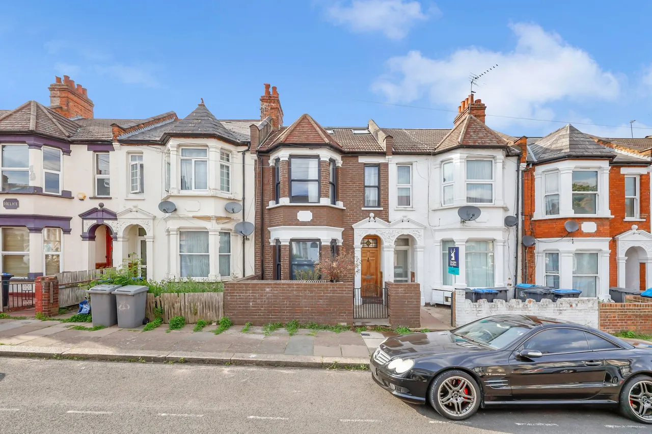 West Ella Road, London, NW10, photo 34