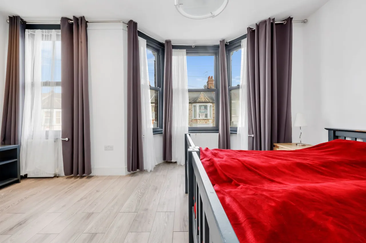 West Ella Road, London, NW10, photo 36