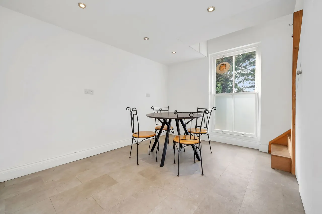 West Ella Road, London, NW10, photo 13