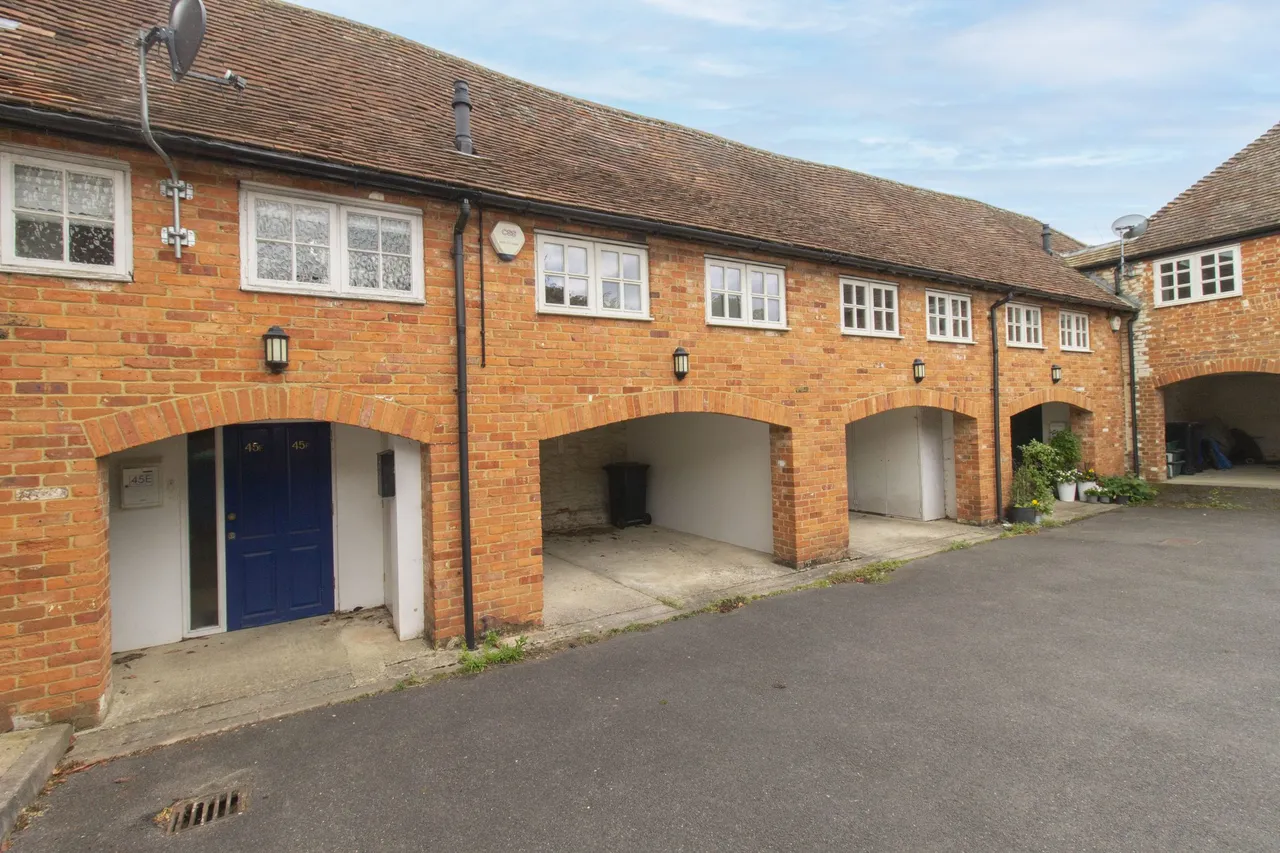 45F High Street, Odiham, Hampshire, RG29 1LF, photo 11