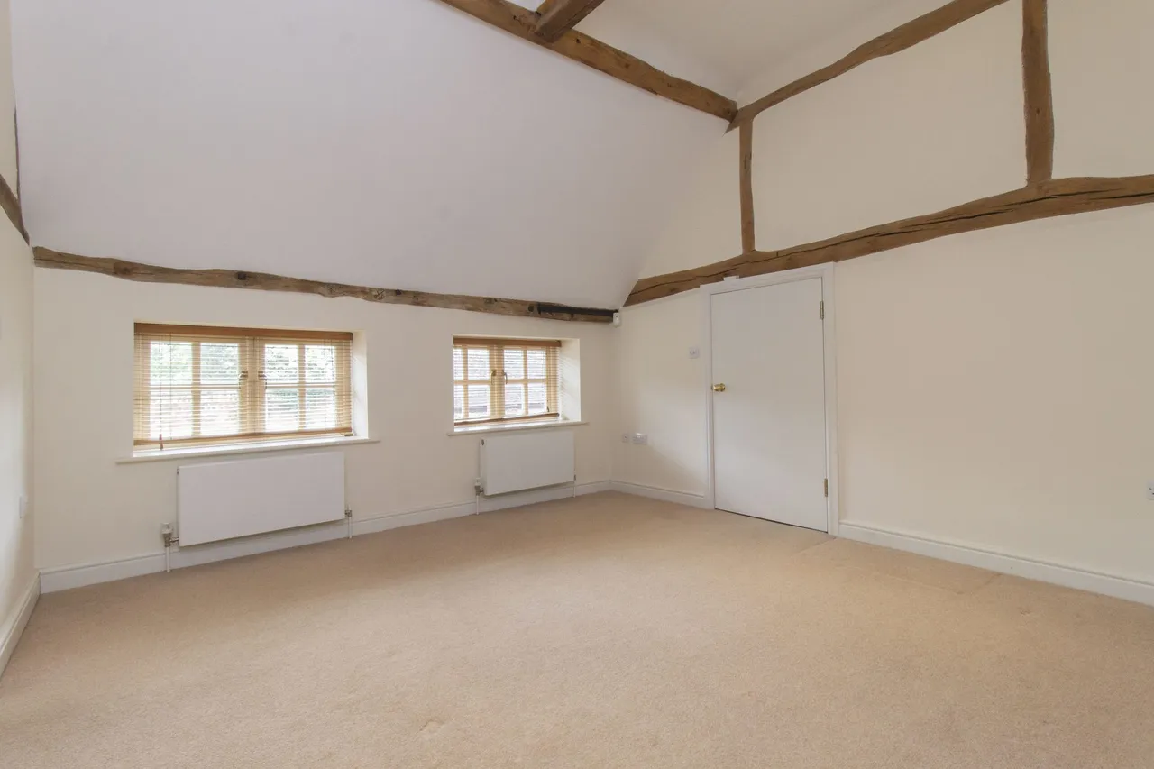 45F High Street, Odiham, Hampshire, RG29 1LF, photo 4